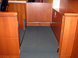 Accessor II Courtroom Lift - Model VMX)